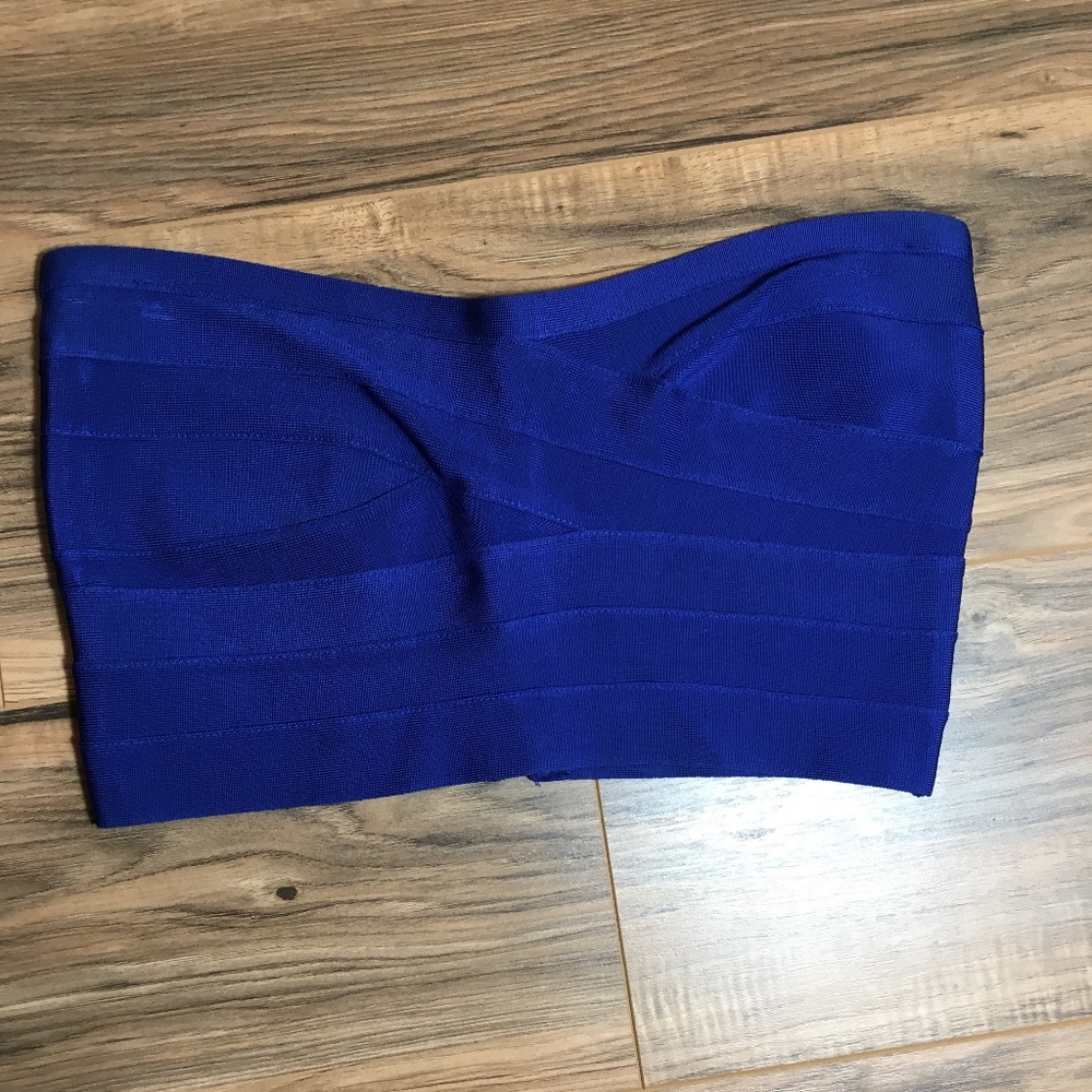 Bebe Tube Top. Large. Zips up back.